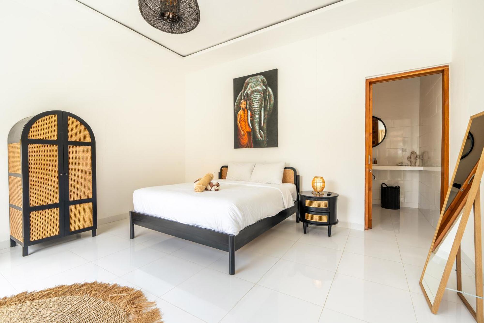 Villa Primarosa - Charming 3Br Villa With Rooftop Munggu Buitenkant foto