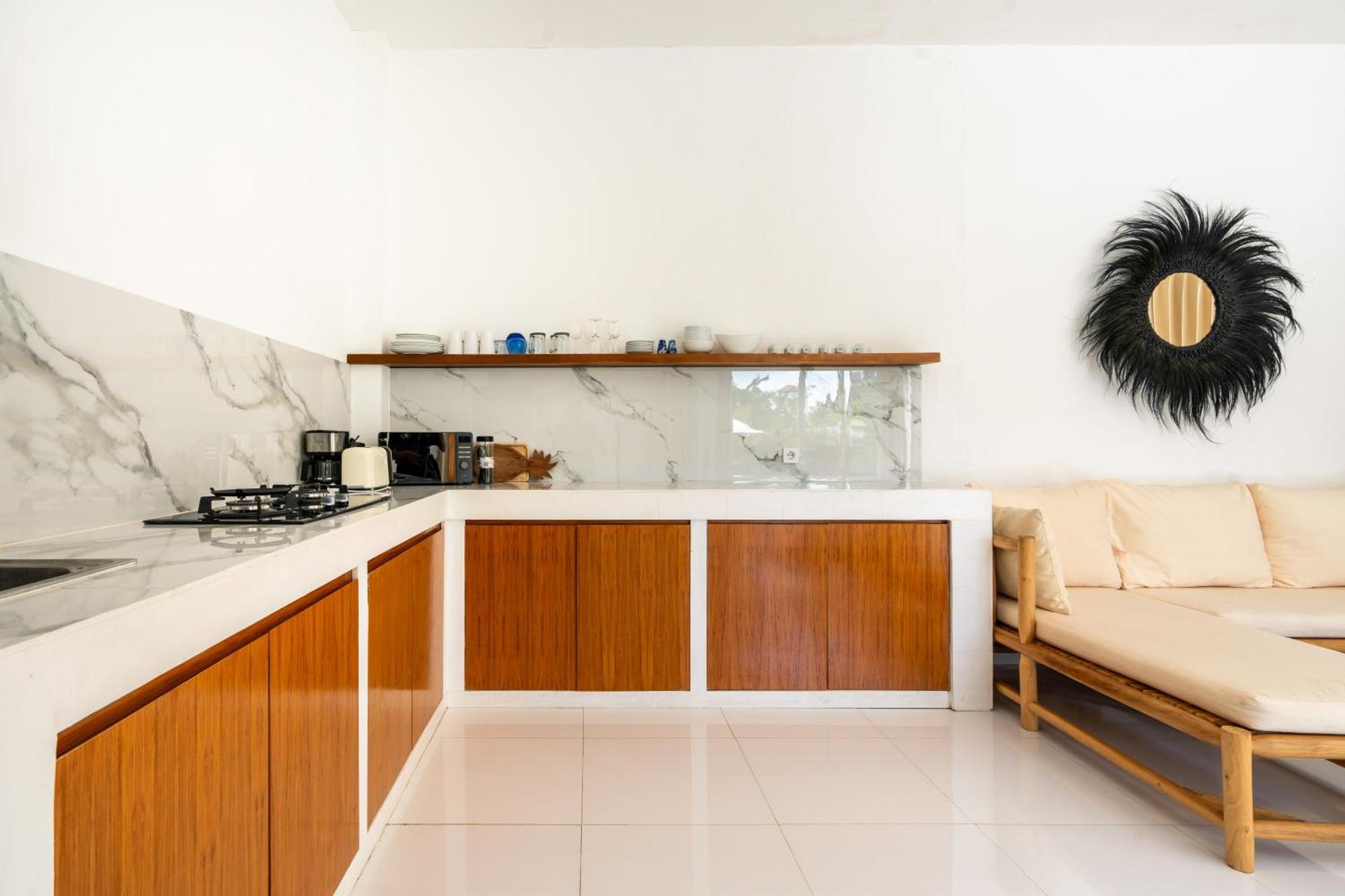 Villa Primarosa - Charming 3Br Villa With Rooftop Munggu Buitenkant foto